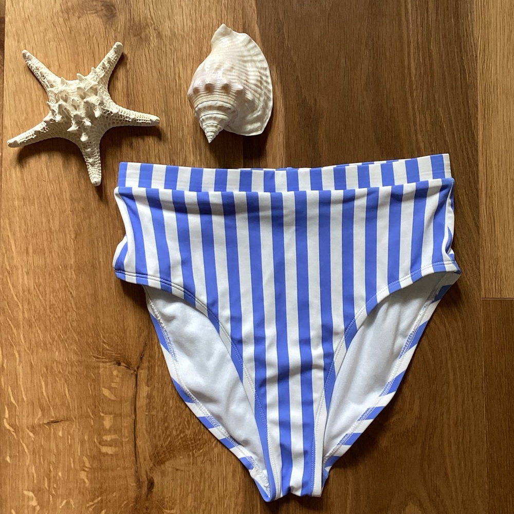 CABANA BY CROWN & IVY HIGH WAIST BIKINI BOTTOM/SWIMWEAR BLUE WHITE